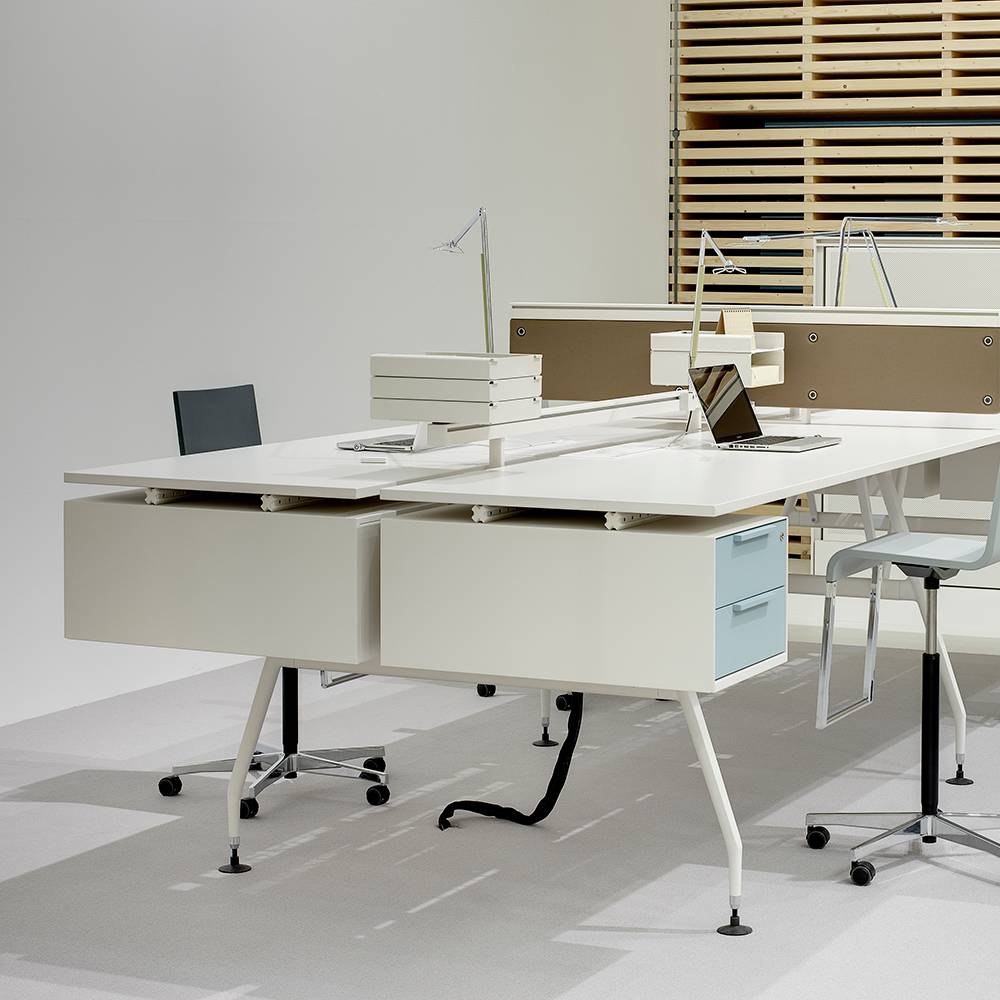 会议台|实木洽谈台|办公家具|华体会体育官方在线官网家具|Ad Hoc 高脚洽谈台